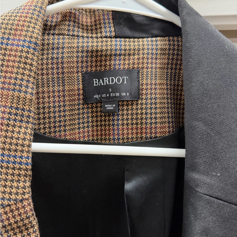 Bardot Blazer - image 3